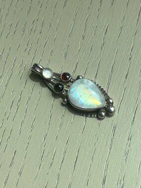 Rainbow Moonstone Pendant / Sterling Silver